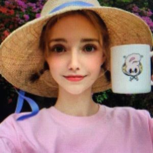 Meet your Posher, Ernest